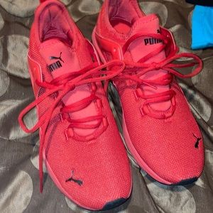 Puma shoes Red sz10 mens